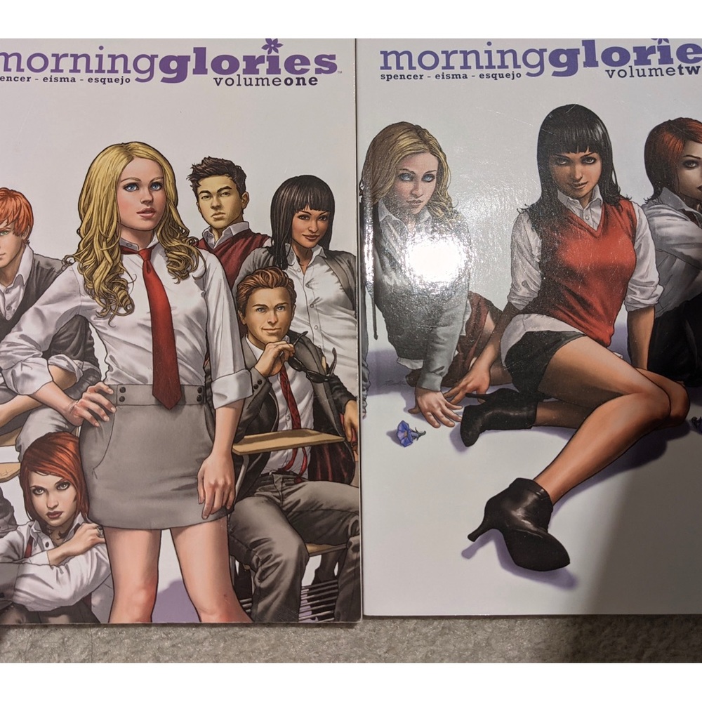 Morning glories graphic novels volume 1 & 2